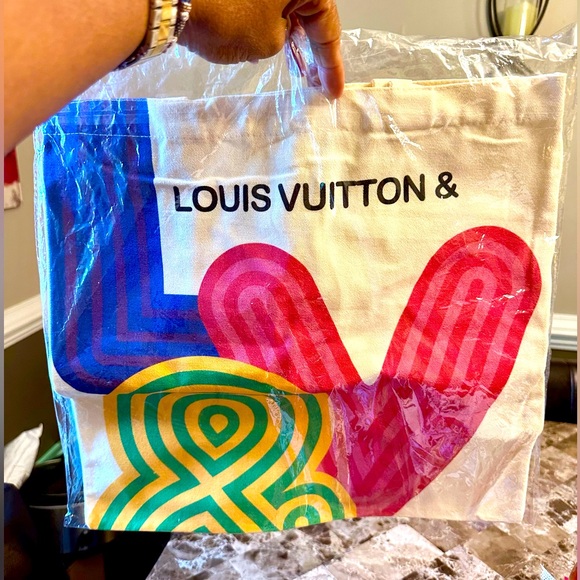 🎁⭐️ 2nd Prize New Louis Vuitton Tote LIMITED EDITION Customer Appreciation - Picture 6 of 6